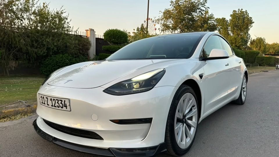 السلام عليكم
TESLA MODEL 3 STANDARD 2023

دفع خلفي

ماشية 36 ميل  بالعراق ماشية بس 5 اللاف يعني جديدة جدا

وبالحقيقة اجدد واحلى من الصور 

كفالة من الشخوط

رقم مميز بغداد وياها

السيارة حادثها خفيف جدا جاملغ ومكان الرقم فقط صبغ

السونار موجود بالمنشور

ايرباك بردة

مواصفات التسلا المعروفة الفول

كاربون فايبر (لحية امامي + يدات ابواب + كفرات كامرة + يدات ابواب داخلية )

شاشة متحركة

تغليف زجاج عازل حراري بالكامل ضمان 5 سنوات

بردات سقف

ارضيات YZ حوضية اصلي

السيارة عليها بولش ونانو سيراميك اصلي

شاحنة اصلية

السيارة تك ماطور

اوف لاين

مربوطه تطبيق B-KEY 

السعر 165 مع الرقم وبيها مجال بسيط

مكاني : بغداد - حي الجامعة

للاستفسار : ***********
