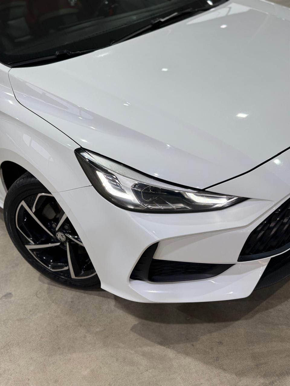 MG GT Turbo 2022 (ئەسڵی GT)

* مۆدێل: 2022
* فول مواسەفات
* سڵاید
* کوشنی جڵد
* گێڕی ئەلکترۆنی
* 3 مۆدی لێخوڕین: Eco، Sport، Normal
* کامێرای پێش و دوا

سەیارەکە بێ بۆیاخ، بێ سارد، بێ شوخت و بێ کرانەوەیە. سەنەوی و ڕەقەمی تازەیە و بە ناوی خۆمەوەیە. یەک دینار مەسرەفی تێدا نییە. گێڕ و مەکینە بە شەرت، تا 10 فیتەریش بە شەرت.

شوێن: سلێمانی

 نرخ:121$

ژمارەی پەیوەندی: *********** السليمانية, العراق

