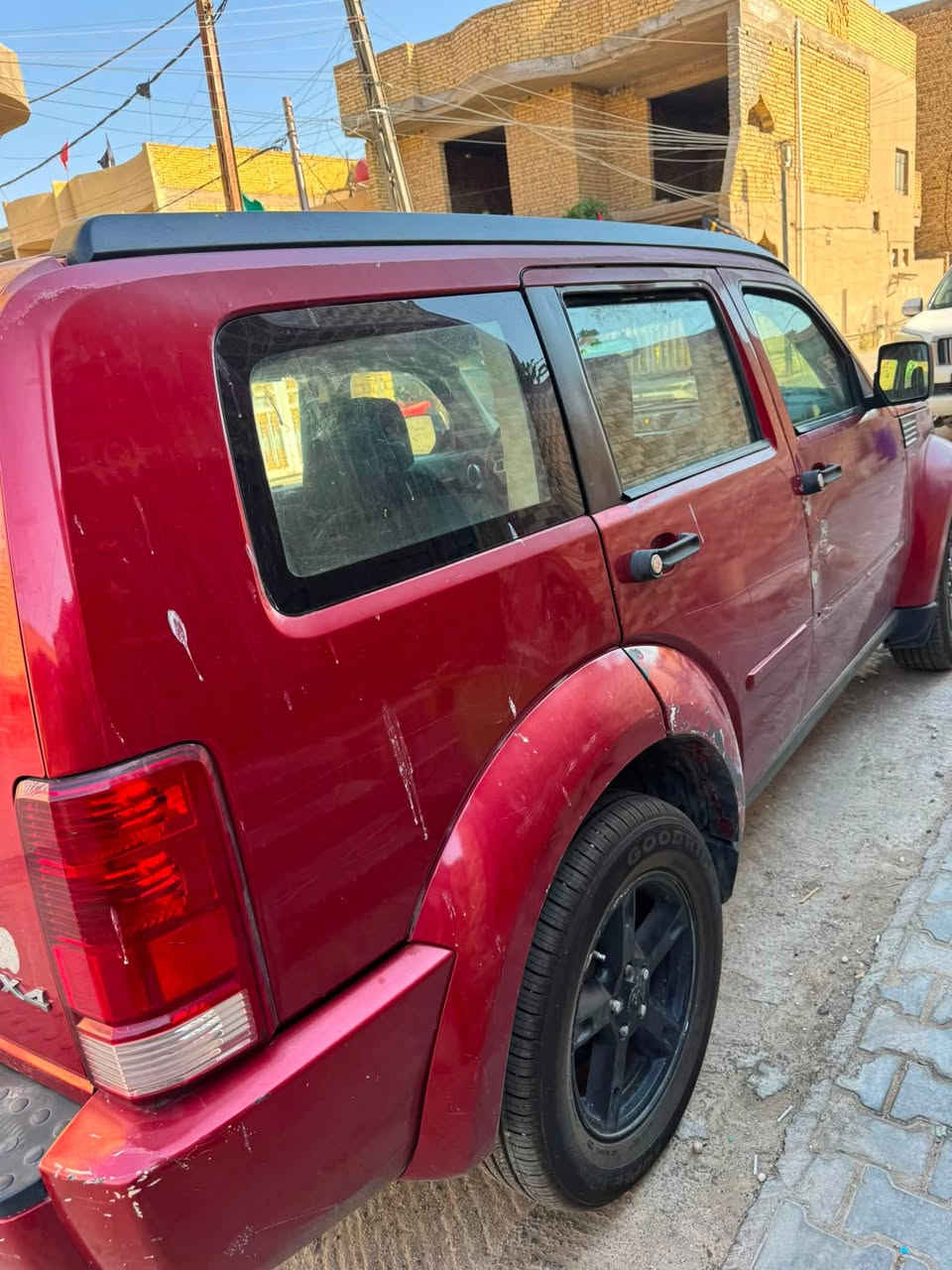 دوج نترو SXT 2007
محرك 3.7
السيارة بأسمي 
حادثها باب الصدر وبنيد ومصبوغة حزام قبل لا اخذها 
كفالة لغد وشاصي ودواخل 
تبريدها عطلان فقط كومبريسر يحتاجله 

مكان السيارة الكوت 
السعر ٦٠ $

للاستفسار 
***********
