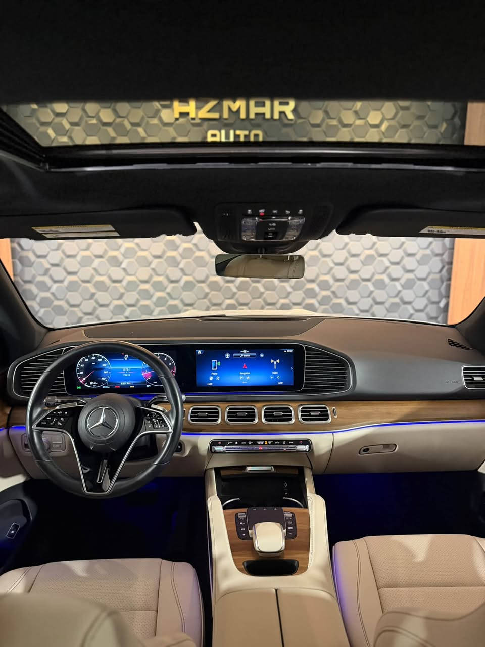 Mercedes benz GLE 350 AMG🇩🇪
موديل 2024
ماشية 22 الف فقط

فول مواصفات
بانوراما وكامرات 360 درجة وحساسات وبصمات وكشنات جلد وتدفئة وتبريد وخزن ودبل ماوس وتحكمات قيادة ذاتية ورادارت وبلاد داخل كريمي و بعد هواية مواصفات متنذكر

السياره وارد امريكي بيها قطعتين و نص صبغ بدون دواخل 
گير ومكينه بشرط بدون فتح او خلل

السعر: 450$ ورقة 

للاستفسار : ***********

العنوان: السليمانية المعارض الجديده شركه ازمر اوتو معرض رقم ٣٤
