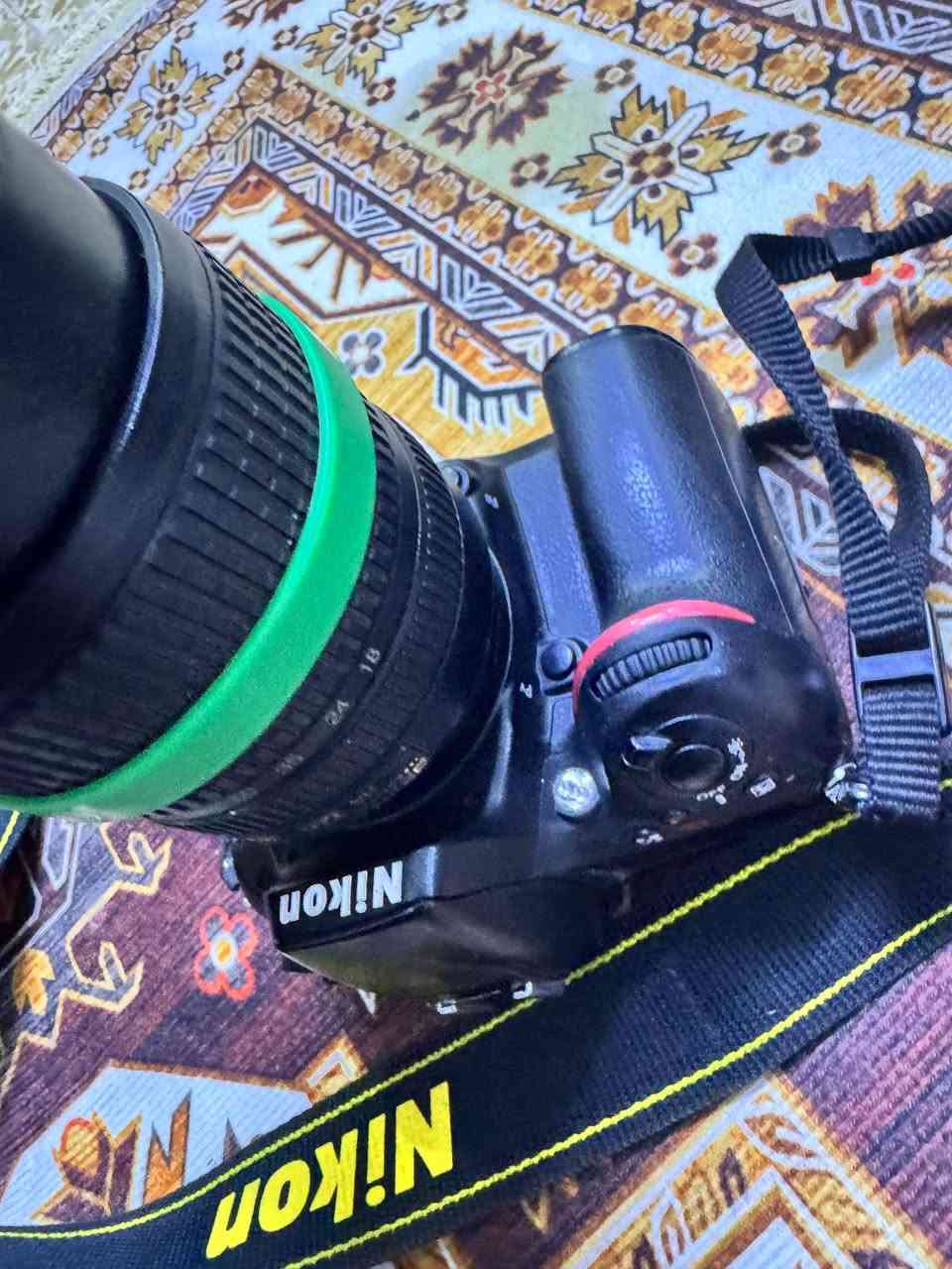 نيكون D7100 • نضيفه • كامل ملحقاتها