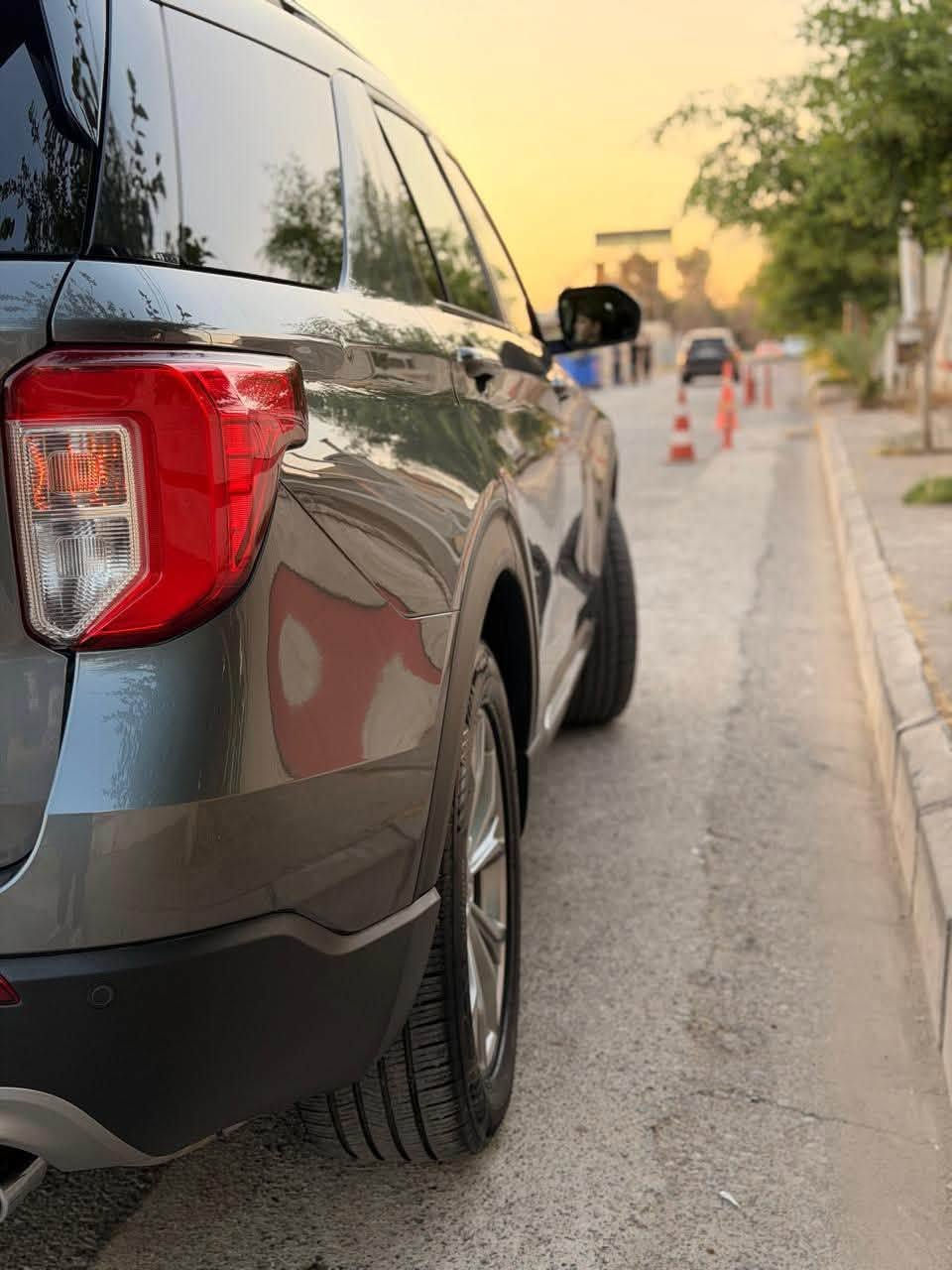 فورد 2024 لمتد بدون بانوراما كلين مواصفات اللمتد معروفة  حادث فقط دعامية امامية 7 راكب منفصل باسمي السيارة سيارة برغي متحتاج شغل واطلع 
مكاني اربيل *********** 
***********
