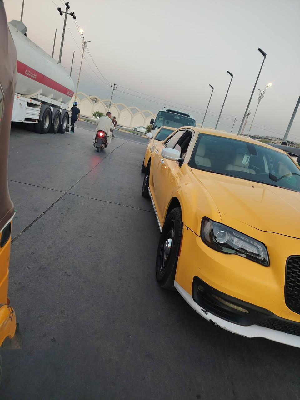 اوباما  19اصل رقم بغداد  بيه تبديل بابين مكينه جديده
كير وحداديه وكسل ومنظومة غازه توني شاده سياره جاهزه على آخر حبايه سعر ١٧٥ وبيه مجال عنوان كربلاء 

***********
