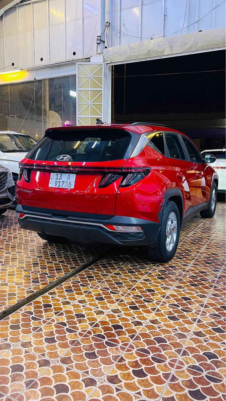 🔴 يتوفر لدى معرض و مزادات الرياض 

- هيونداي توسان 

( HYUNDAI TUCSON , SEL ) 

موديل : 2023
مرقم ميسان تحويل ثاني يوم 

اللون : أحمر

المشي : 30,000 ميل 

المواصفات : 

4 سلندر 2.5 

- بصمة تشغيل
- تشغيل عن بعد
- رادار امامي تفاعلي للتنبيه
- اشارات بالمرايا الجانبية
- كشنات مخمل
- تحكم ستيرن 
- كشنات تدفئه
- حساسات اجتياز جانبية 
- بريك تلقائي 
- حساسات خلفيه 
- كامرة خلفية 
- رادار خلفي
- كرسي السائق تحكم كهرباء 
- نضام ترحيب عند الاقتراب من السيارة 
- تبريد قطعتين 
- صندوق كهرباء 
- شاشة ابل كاربلاي و اندرويد اوتو

🔴 الحادث كما موضح في الصور : 

العنوان : ميسان / العمارة 
الكفائات مقابل دائرة الوقف الشيعي 📍

للأستفسار : 

*********** -
*********** - عمارة, ميسان
