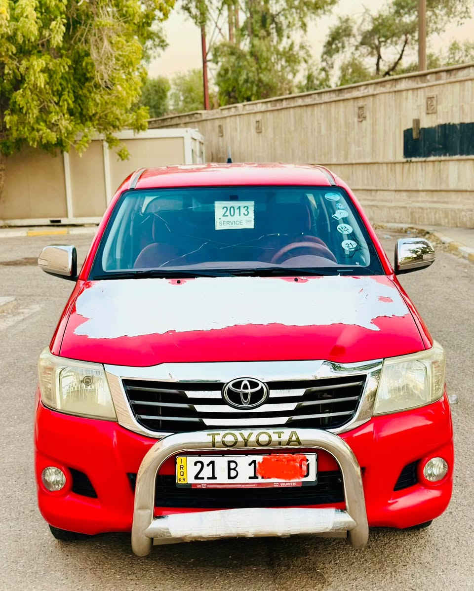 فلاونزه 2013 كفاله عامه من السكن للسكن گير عادي سياره جاهزه من كلشي رقم شمالي نكليزي تريد وكاله تريد تحويل مكان السياره بغداد الحارثيه  السعر 168 قفل رقم الهاتف 
***********
