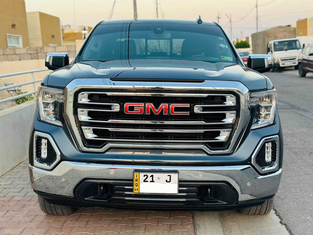 سلام عليكم
GMC سيرا

موديل2022

 فول السيارة مكينة 5300 حادثها فقط سرقة جاملغ رقم سليمانية  سيارة ماشية85  جديدة مكان بغداد السعر 318

***********
