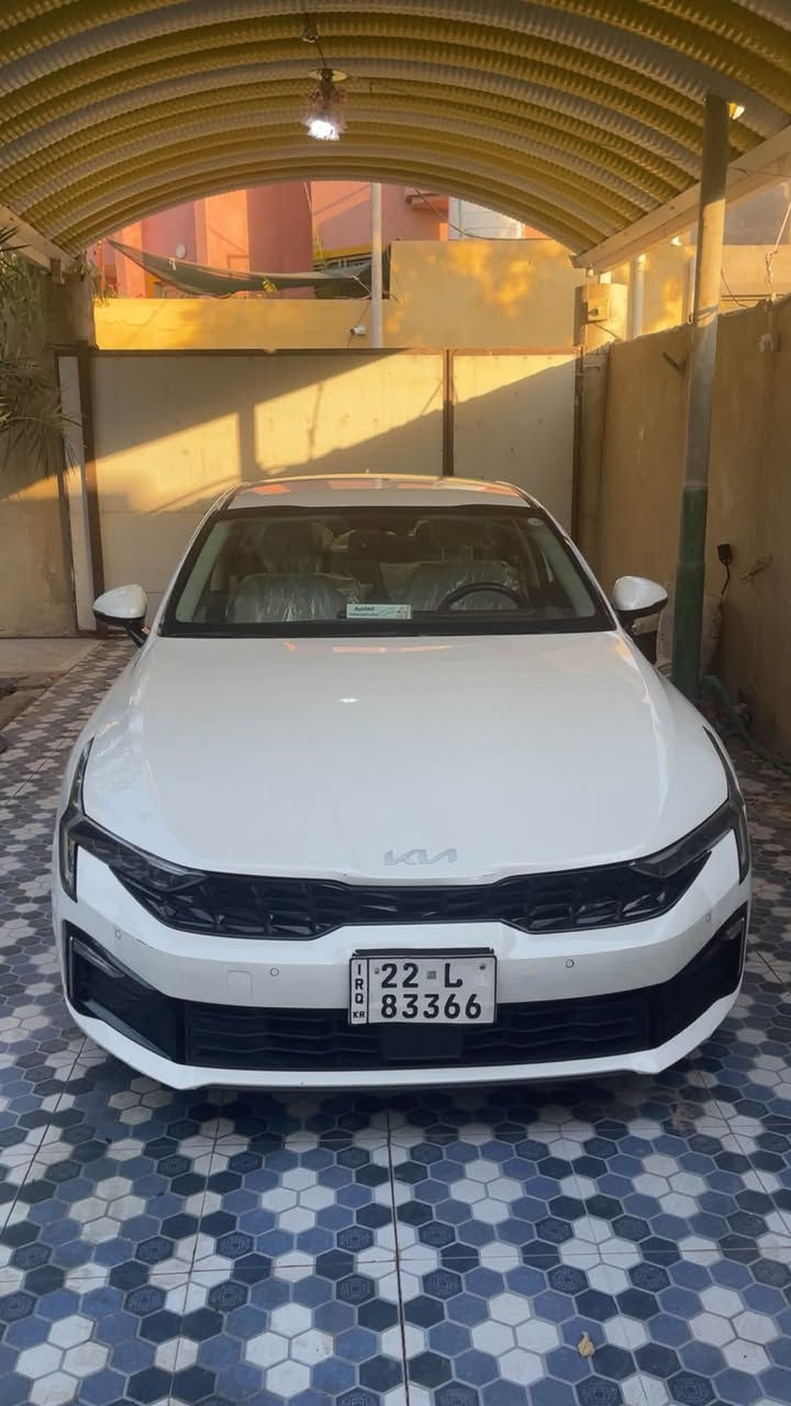 k5 خليجي للبيع  
مديل 24 فول عده الفتحه 
السعر 180$
عنواني بصره رقم الهاتف ***********
