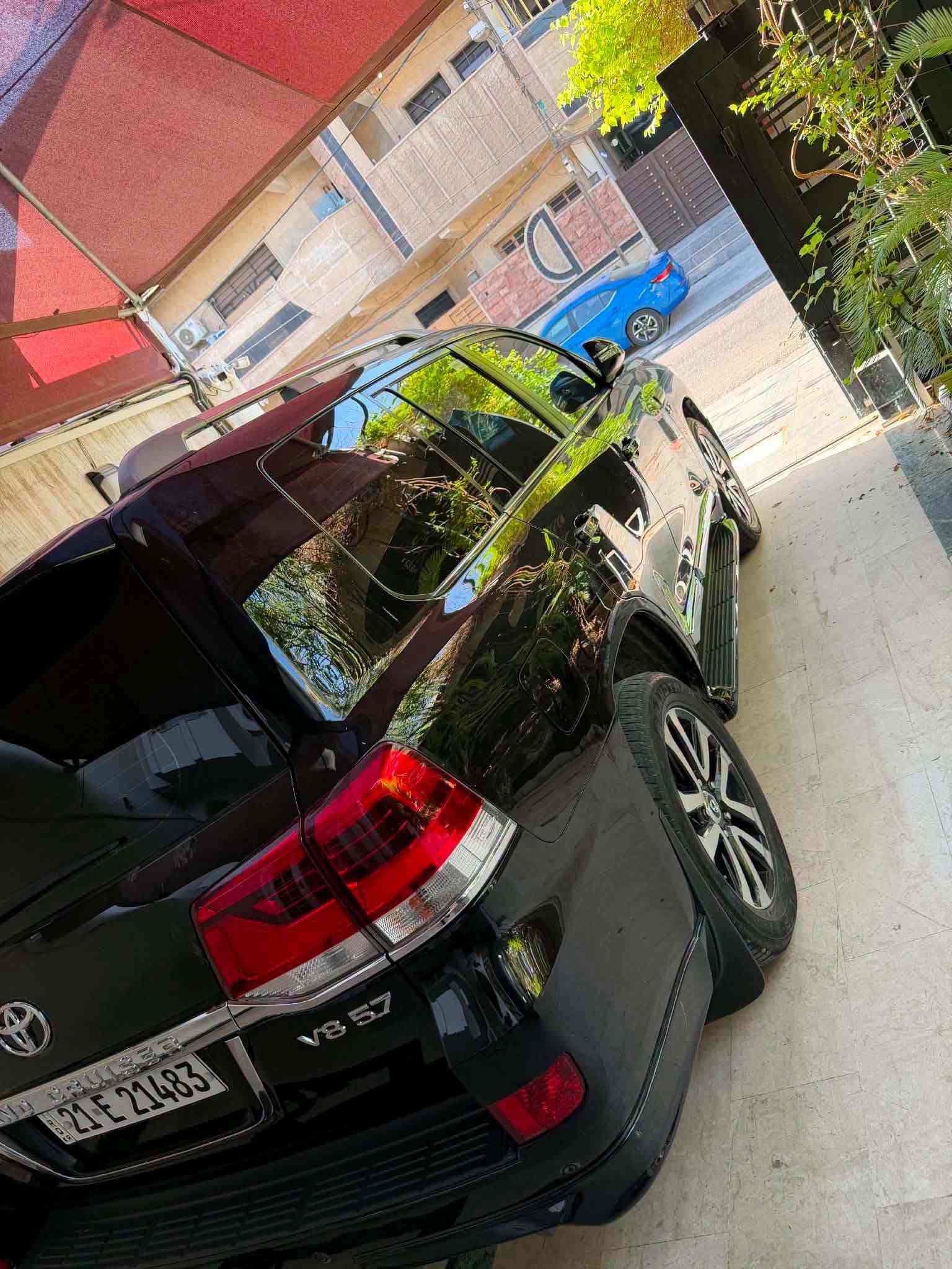 لاندكروز VXS • ٢٠٢٠ • مكينه 5.7