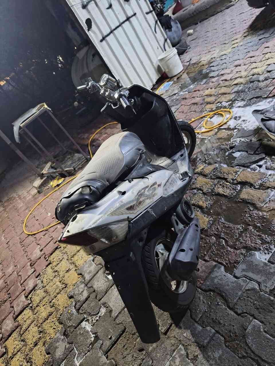 للبيع عبد حليم مطعمه بماكس😂
شادله كفرات ماكس مكينه خرسه شلعه ومعد كابريتر اصليه مكاني بغداد حي العامل سعر 225بيه مجال ***********
