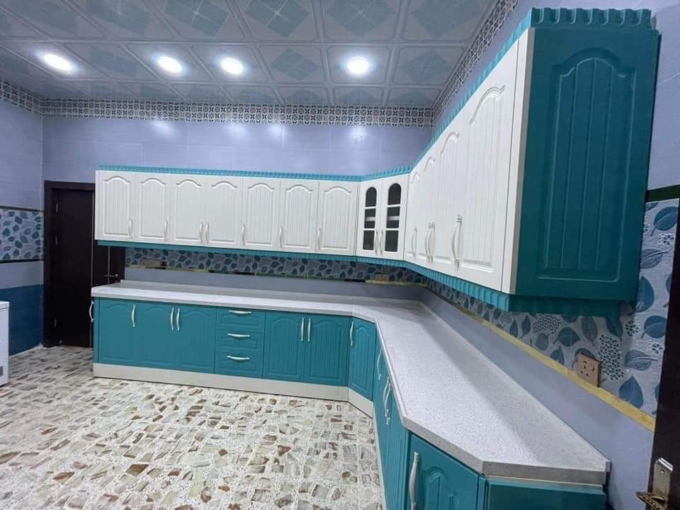 معمل القمه للألمنيوم حله ابي غرق شغل جديد حسب قياس سعر متر 130 الى 160 كاونتر عادي 
سعر متر  كاونتر HDF خارج 200 الف 
شبابيك PVC باب PVc شباك الملنيوم شباك سلايك باب سلايت صحيات وتر برو  محجرات
*********** 
***********