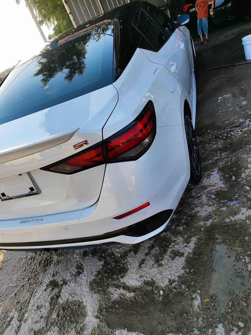 نيسان سنترا موديل 24 مواصفات SR فول مواصفات بصمه تشغيل بصمه ابواب لد امامي حساسات خلفيه مع رادار امامي مع جانبي اشاير بل مري قماره اسود فتحه سياره كشنات جلد مع تدفئه كشنات كشن سايق كهرباء بدون رقم سياره اني المستورد بسمي رقمه يكلف 12 ماشيه 35 ميل ضرر تبديل بنيد مع جاملغ جهه صدر باقي تفاصيل الاتصال او مراسله سعر 135 وبيه مجال مكانه ديالي بعقوبه ***********
