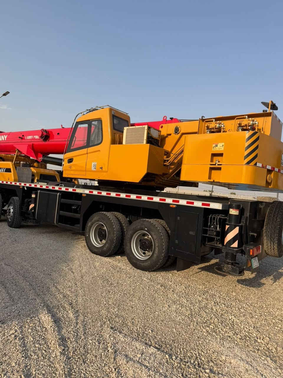 كرين 50 طن اعلا صنف فحص شرط مكفول 2023 جديد بحاله الوكاله STS500500TD اعلى مواصفه محرك ويشاي الازرق للاستفسار الاتصال على الرقم ***********
