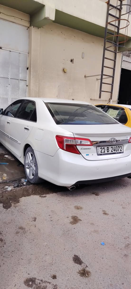 كامري موديل 14خليجي رقم سليمانيه  فول مواصفات دبل كزوز اشاير بالمري شاشه قلاب تحديد سرعه  بيها ثلاث قطع وطخه بين البابين ابيع ع وضعها ماناقصها شي كير محرك تبريد بلادي 
145قفل
مكانها صلاح الدين 
***********
***********
