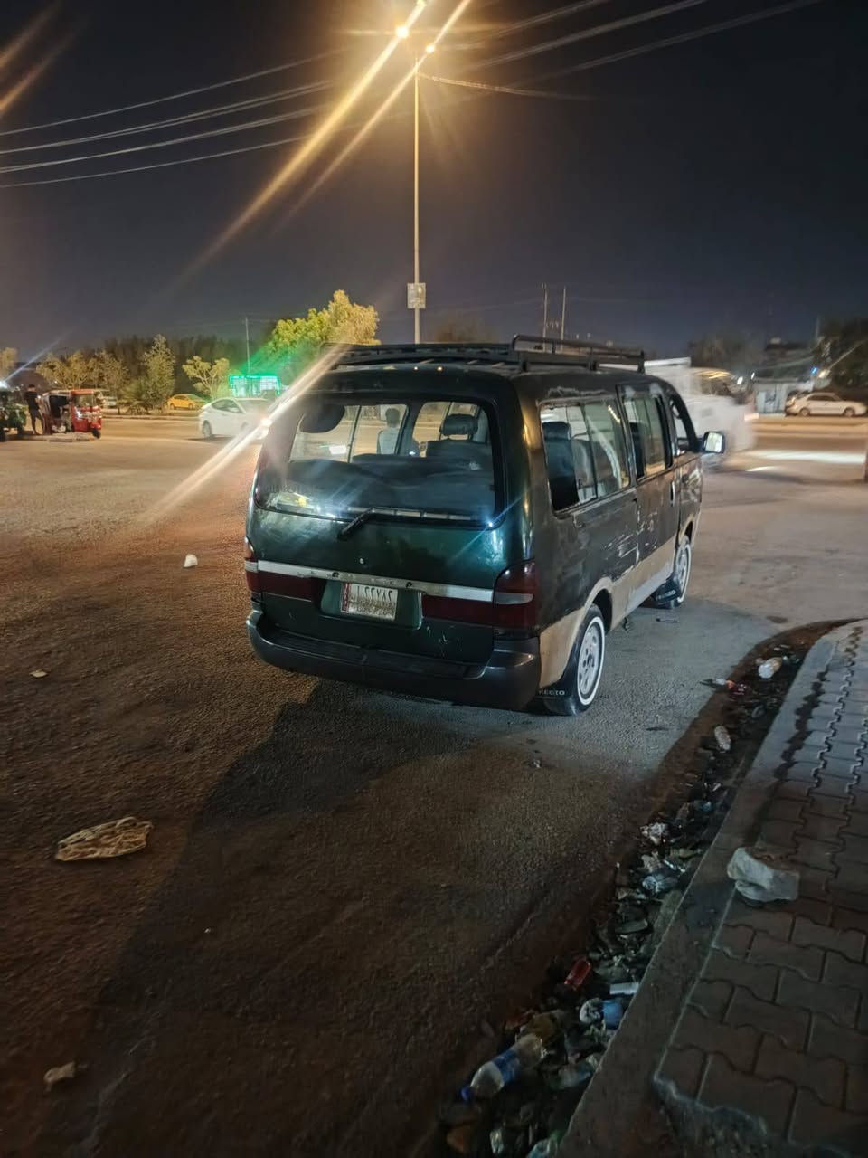 سلام عليكم كيه بريجو مكينه 3000جهزه سياره تخم تاير حداديه مكينه كير وكسن مكفولةت مديل 2001سياره كبل الشارع مكلف بنشر هاذه رقم صاحب سياره ‏‪***********‬‏عنوان كوفه مصفره هيه مرور سنويه 27يعني مانافذه بعده
