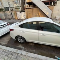 اكسنت امريكي • ٢٠٢٢ • المعقل