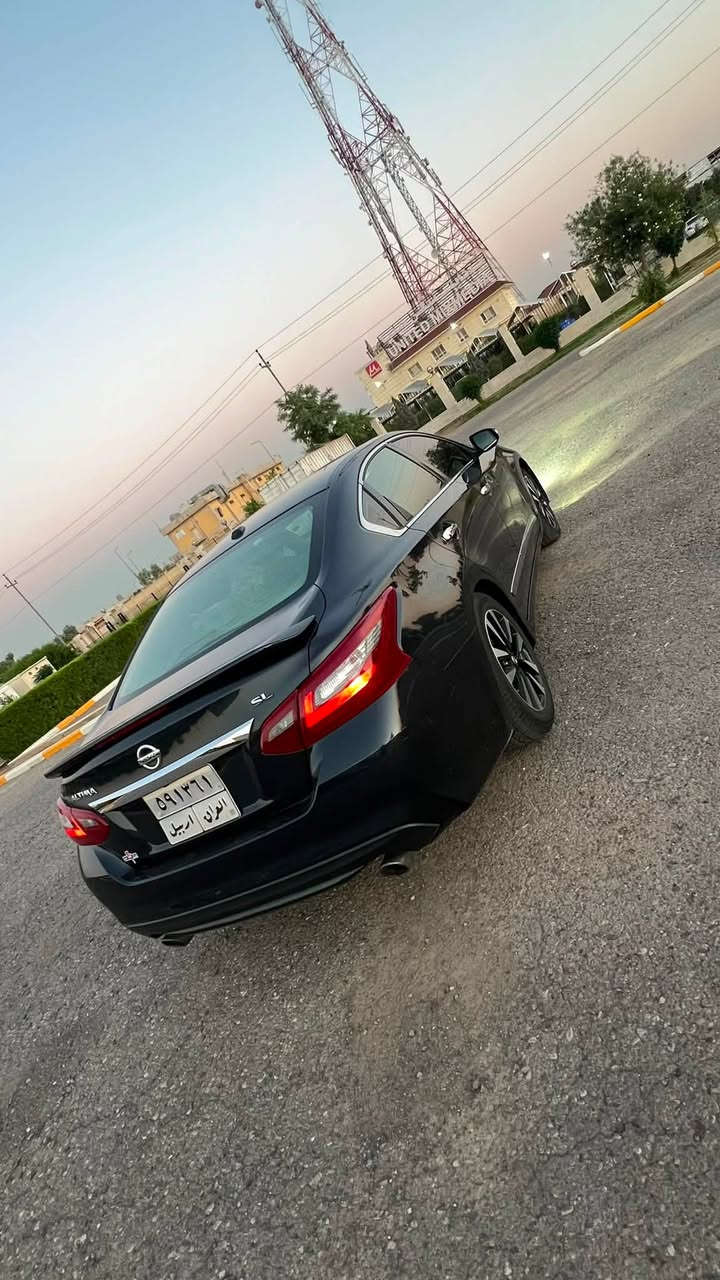 السلام عليكم للبيع
نيسان ألتيما SL 2018 أعلى فئه
ضرر جاملغ السكن وشويه من الباب وبيها جهة السايق 4 اماكن بارد بكد الاصبع وشبر
شرط بدون دواخل
إيرباك ستيرن ودشبول
مبدل بلادي بدبي يعني مو سيستم
حادث خفيف
صور الحادث مرفقة ضمن المنشور

فول مواصفات
داخل بيجي
صاج
كشنات تدفئة
ستيرن تدفئة
رادارات جانبية
سلايد
حساسات إطارات
تنبيه أثناء النفخ
تشغيل عن بعد + تبريد تدفئة حسب الاجواء الخارجية
شاشة كبيرة
9 سماعات
نظام Bose

السـعـر 115 ورقة وبيها مجال
مكانها اربيل 
اتصال ***********
واتساب : ***********
