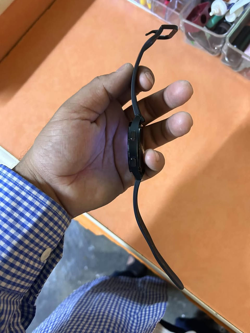 ساعه سامسونك • الجيل ٤ • نظافه ٩٠٪