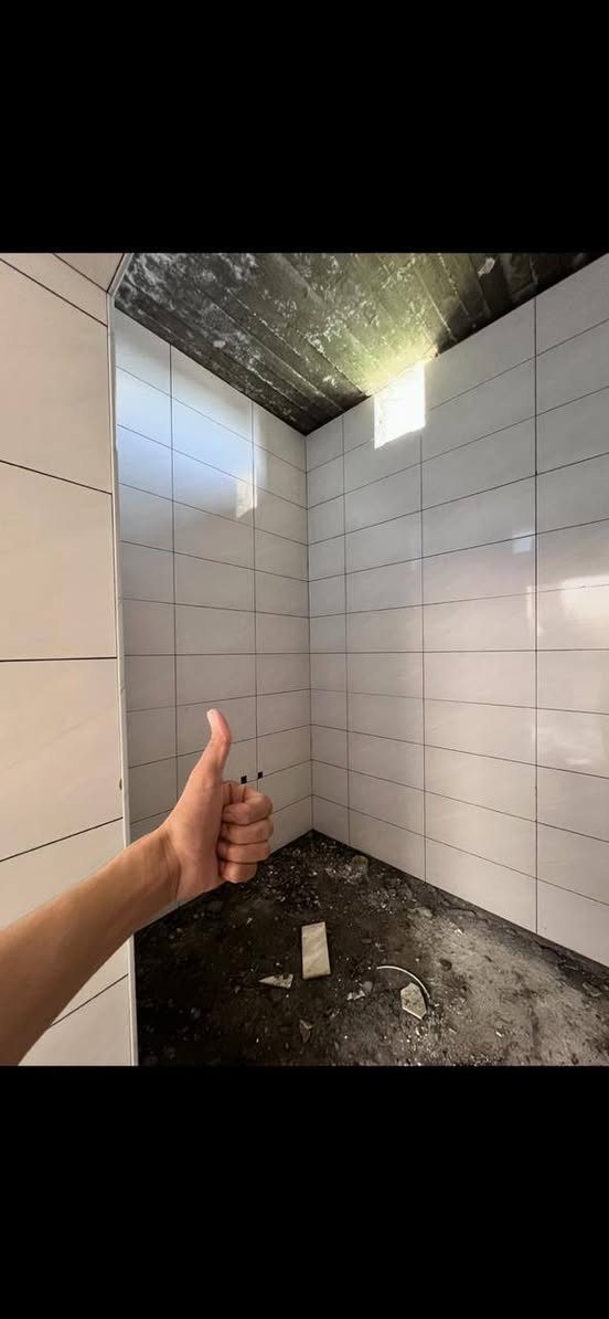 السلام عليكم اسطا سيراميك  والشغل گدام العين من يرغب يتفضل خاص شغل شرط الهندسه شرط والاسعار مناسبه جدآآآ ***********
