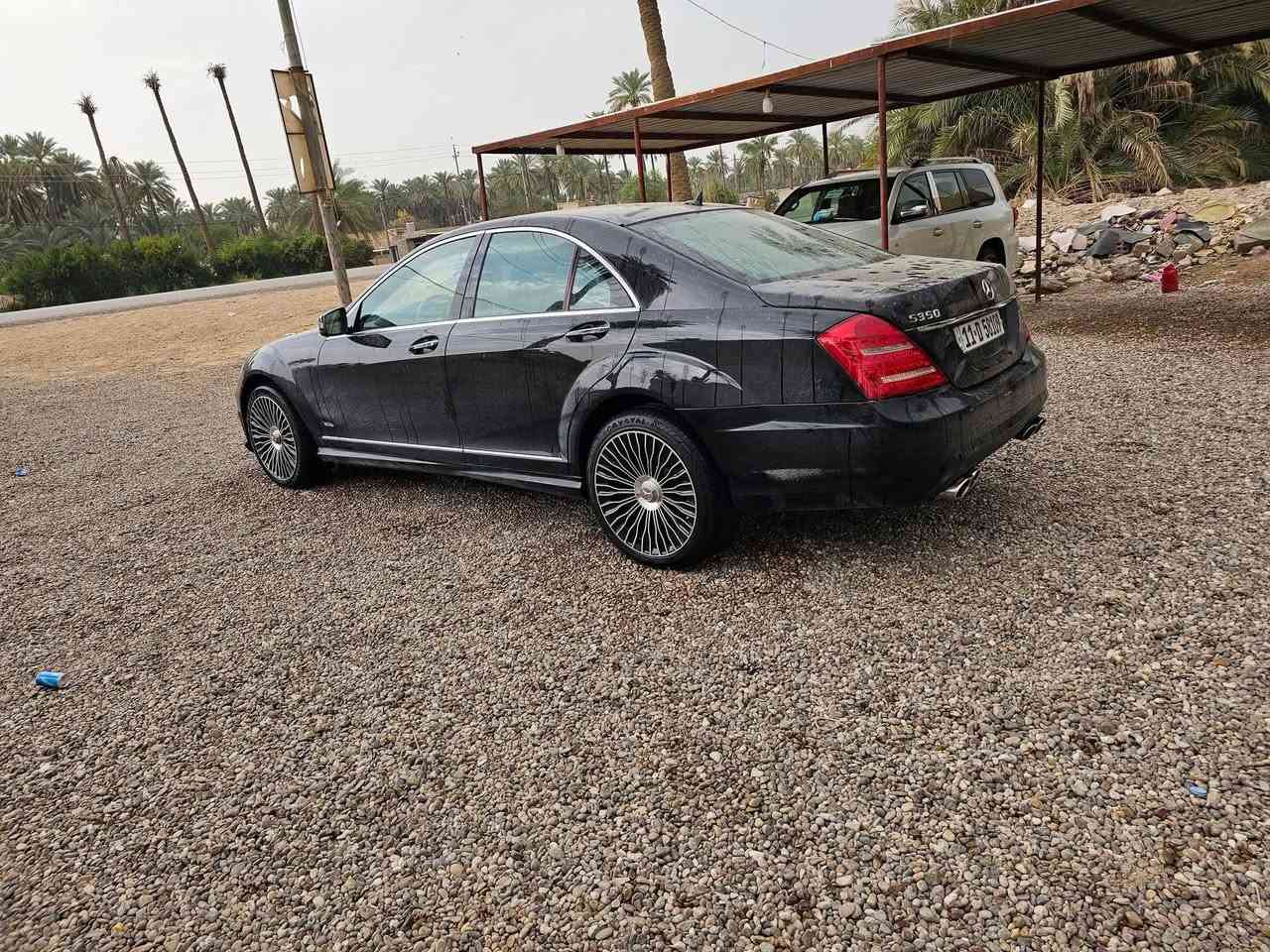 مارسدس S350موديل 2009 كامله من كل شي بسمي عليها ادامه كامله من كل شي باب قصير بيها داير جاملغ خلفي صبغ فقط الباقي مكفول كير مكينه اكسل وحداديه وجوبلسات قبل سبوع ادامه كامله مواصفات ال،Sمعروفه السعر ١٦٥  تواصل ع خط ***********....***********
