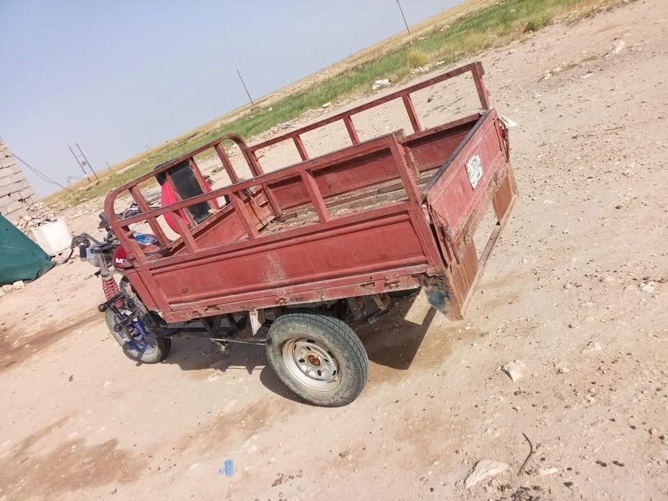 ستوته مديل 10 رقم +سنوية نجف
راعيها ما اندله انطيك مكاتبه عن السرقه +سنويه

دراجة احلى من صور مكانها سيطرة ال بطاح 

للاستفسار ‭***********‬

‭***********‬
