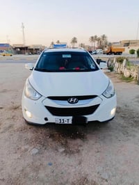 توسان ٢٠١١ • محرك 2000 • رقم بغداد