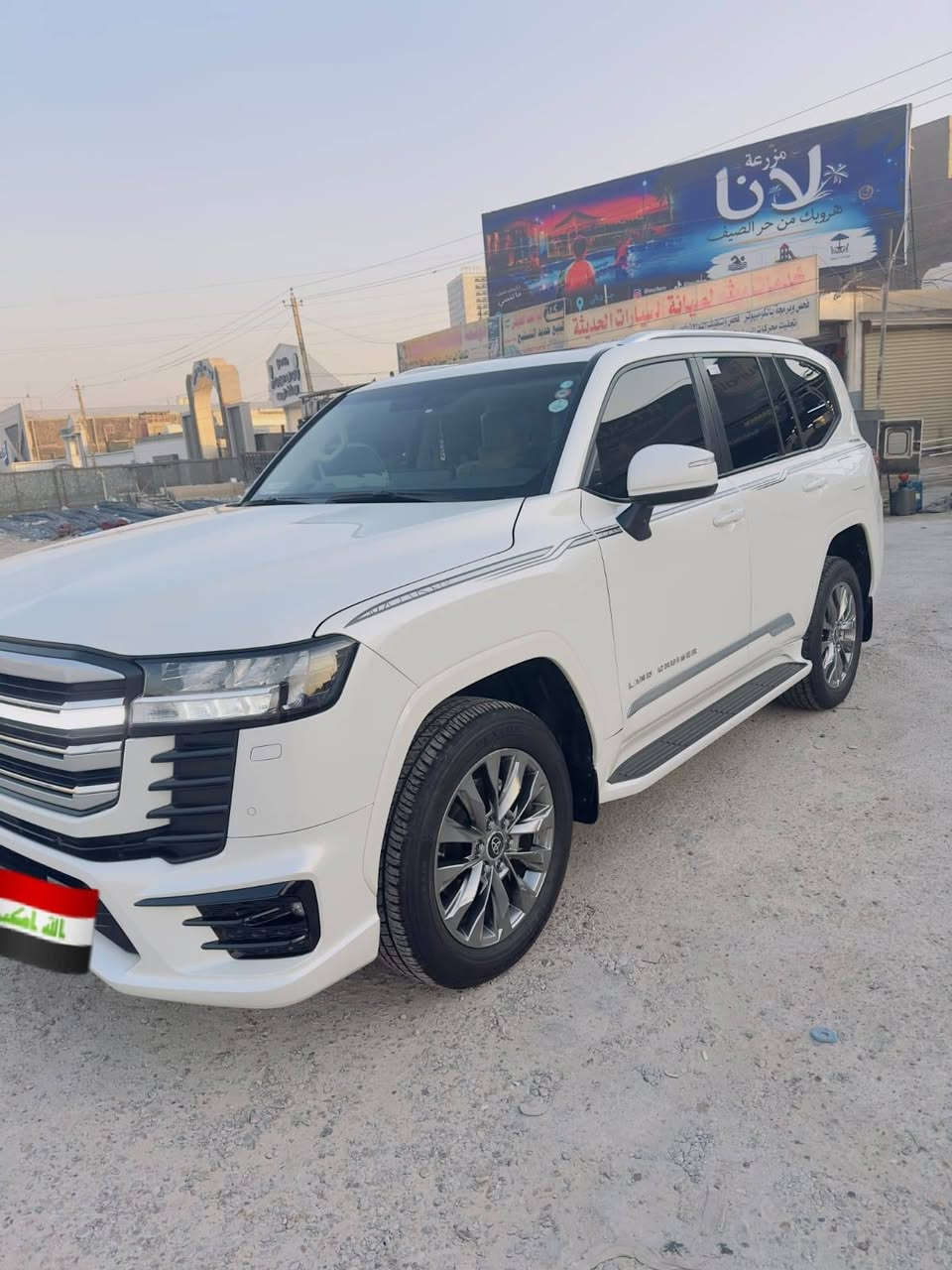 لاندكروز GXR • ٢٠٢٣ • ٦٠٠٠٠ كم