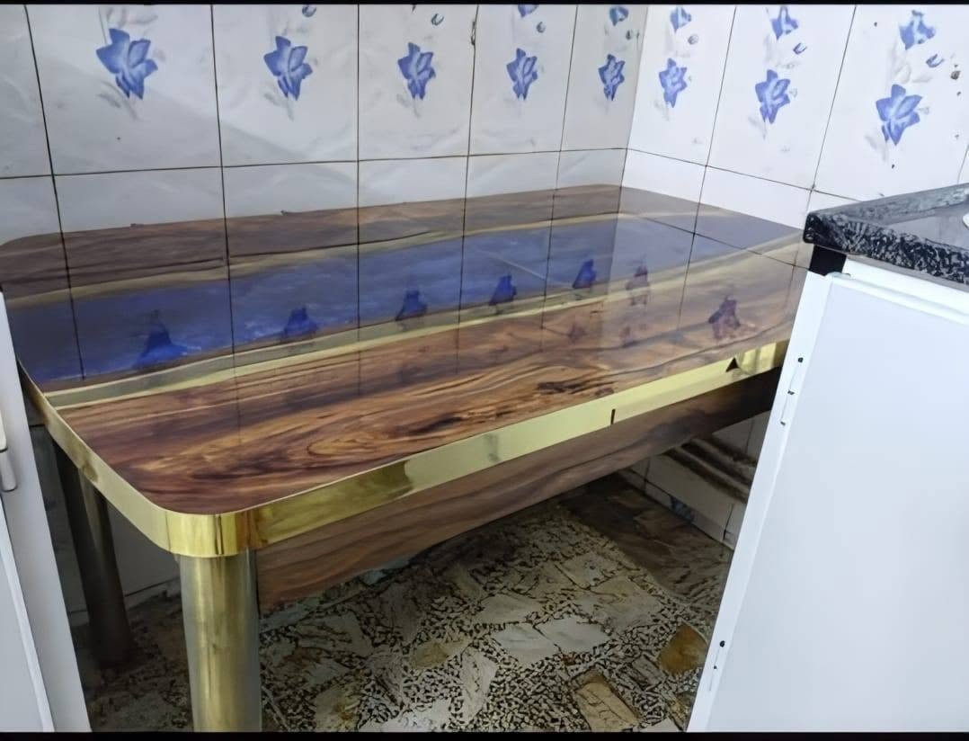 السلام عليكم
مكلف بالنشر هاي الاغراض للبيع العنوان الامين الثانية مستخدمه قليل كلش للتواصل واتساب على هذا الرقم 
***********
