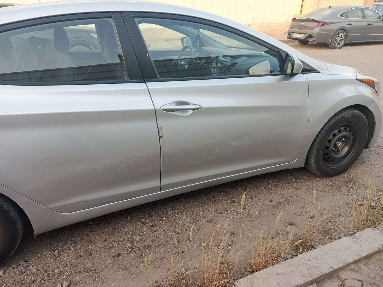 سلام عليكم النترا موديل 16 وارد امريكا
المكينة 1800 دوش مكينه مفتوحه سياره ليبل واحد السعر 95 ورقه ***********
