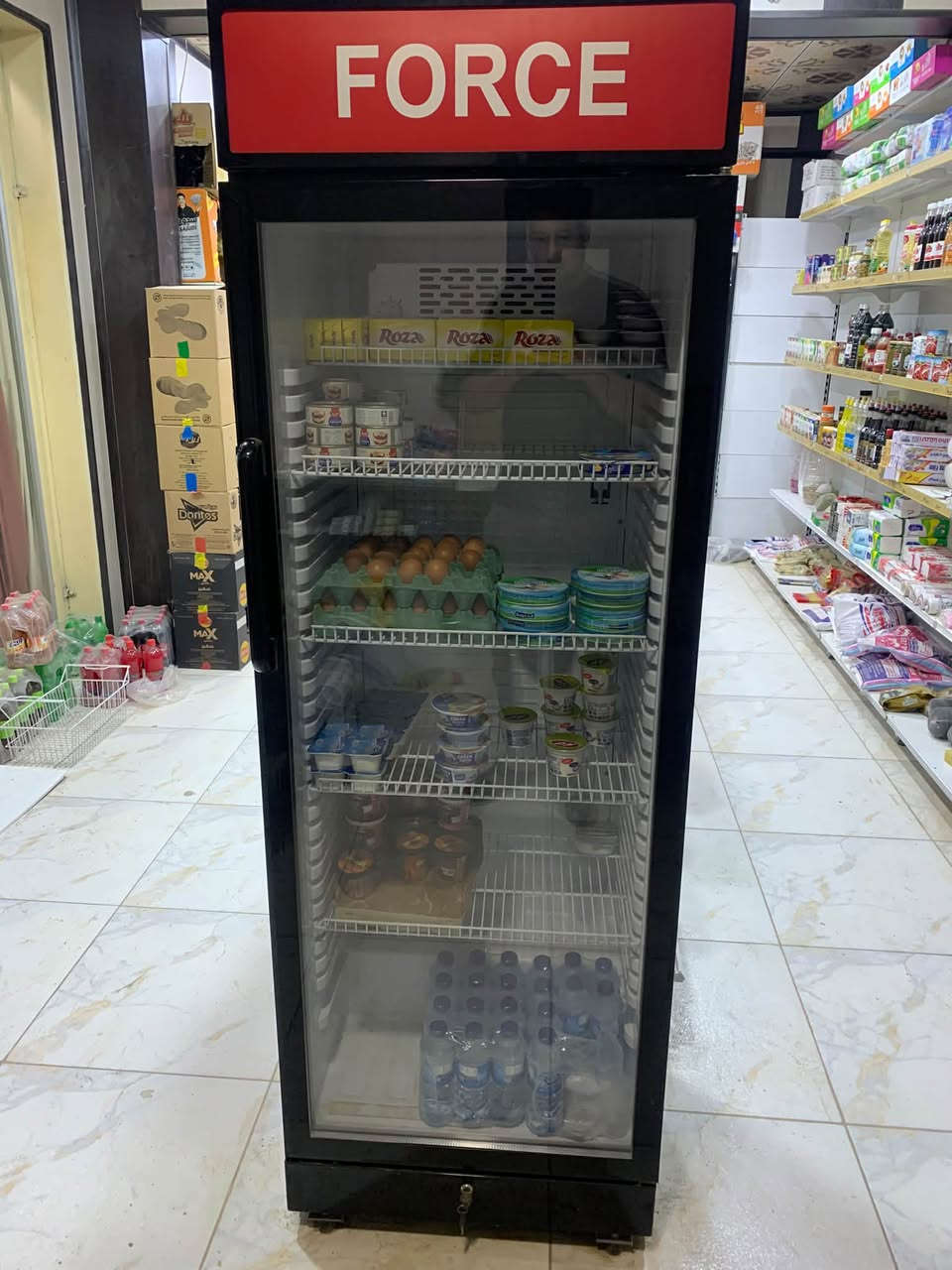 براد فورس جديد صرله شهرين من اشتريته 
للبيع شخط مابي سعره450

+964 783 981 2419
