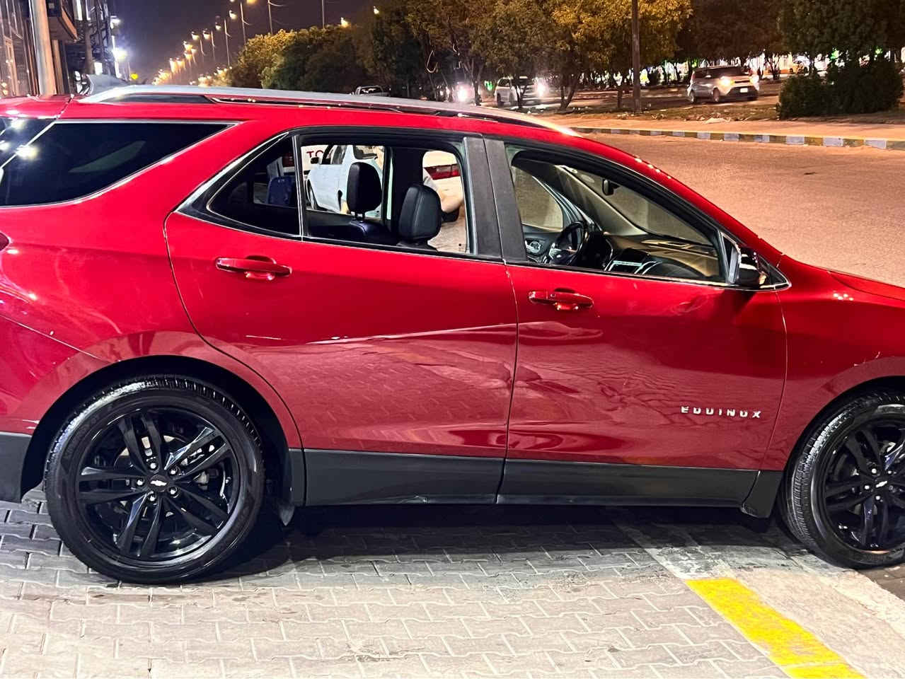 - 

***********
السعر 140
شوفرليت ايكونكس فوووووول للاخير 2021 
  وارد امريكي لون احمر دم الغزال
رقم اربيل تحويل مباشر  
بيها 4 قطع صبغ بدون اي دواخل  وبدون ايرباك وبدون فتح رش فقط
جميع الارباكات سليمة ولا واحد طاك
مواصفات السيارة فول الفول 1/1
بنورامــــا طكتين
بصمة ابواب + بصمة تشغيل +بصمة صندوق  
رادار امامي جانبي وخلفي
نقاط عمياء بالمرايه الجانبيه
شاشه ايباد تدعم كار بلي +gps
تحديد مسار  +كامره دواره
داخل كسنات جلد بلادي
صندوك كهربائي 
دفع رباعي فور ويل
كشن تحكم كهرباء
مثبت سرعه
تبريد خلفي 
فول تحكمات
تدفئة كشنات هيتر
ويل كروم اسود
خزن ميمــوري
السعر  140  
مكاني  / النجف الاشرف
*********** Singapore
