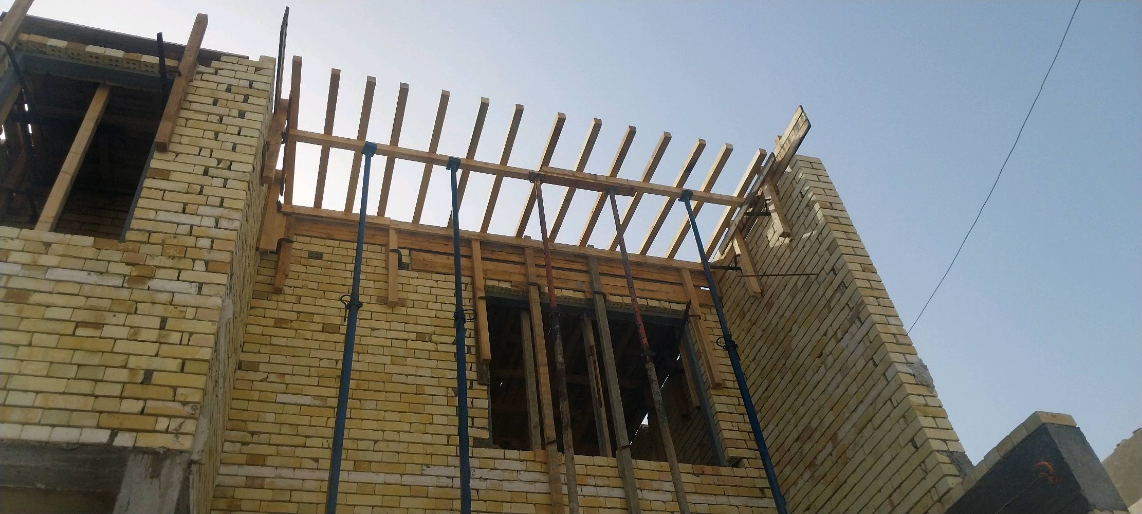 السلام عليكم اسعد النجار للمقاولات مواد وعمل عمل فقط إشراف هندسي ترميم العمل جميع مناطق البصره