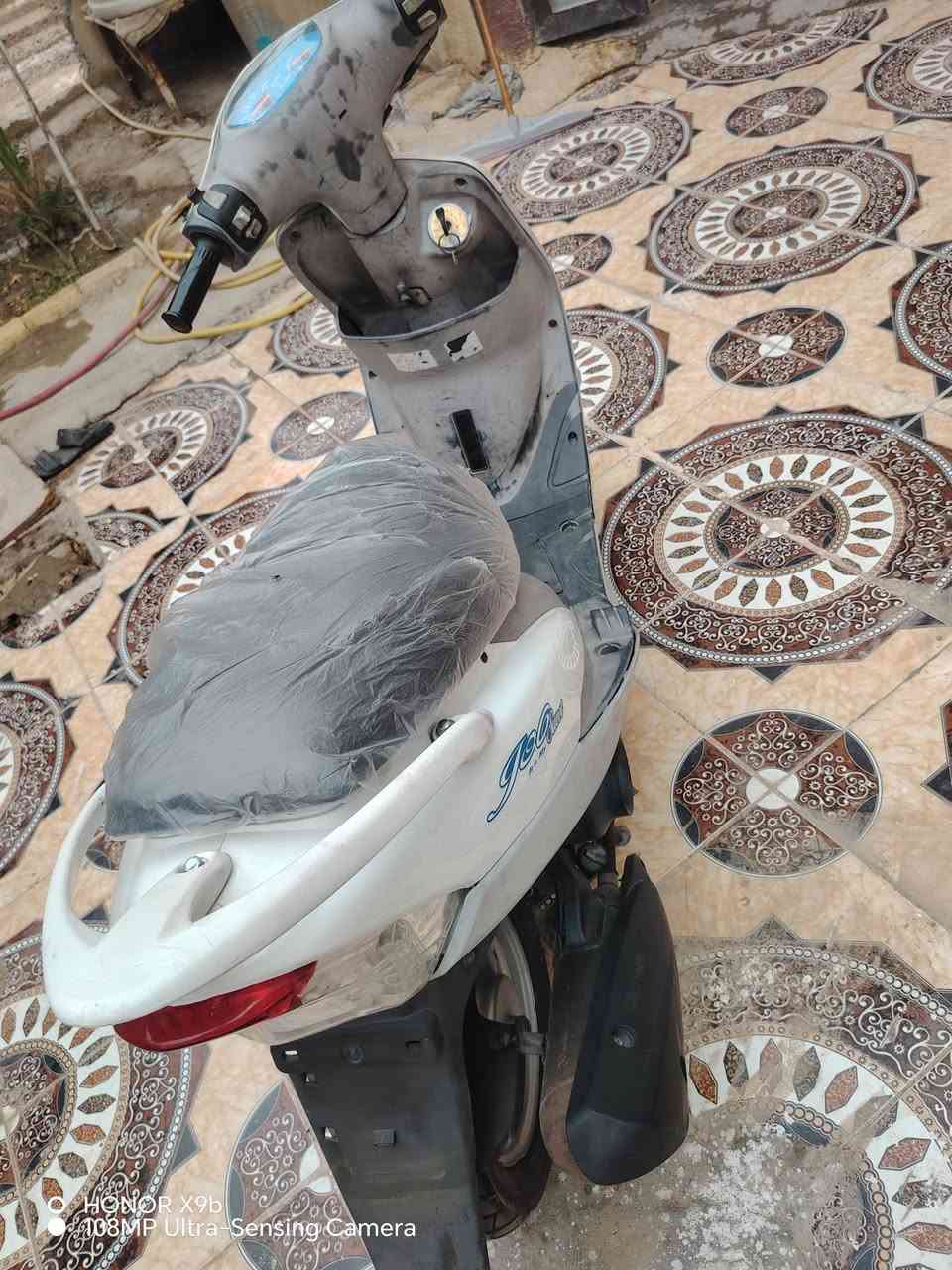 ماكس • حاويه • جديده