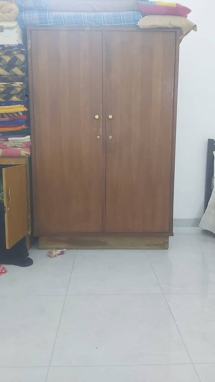 أغراض مستعمل للبيع للإستفسار الاتصال على الرقم هاتف*********** الأسعار مناسبة

