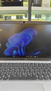 Dell Latitude 5420 • i7 الجيل 11 • ٢٥٦GB SSD