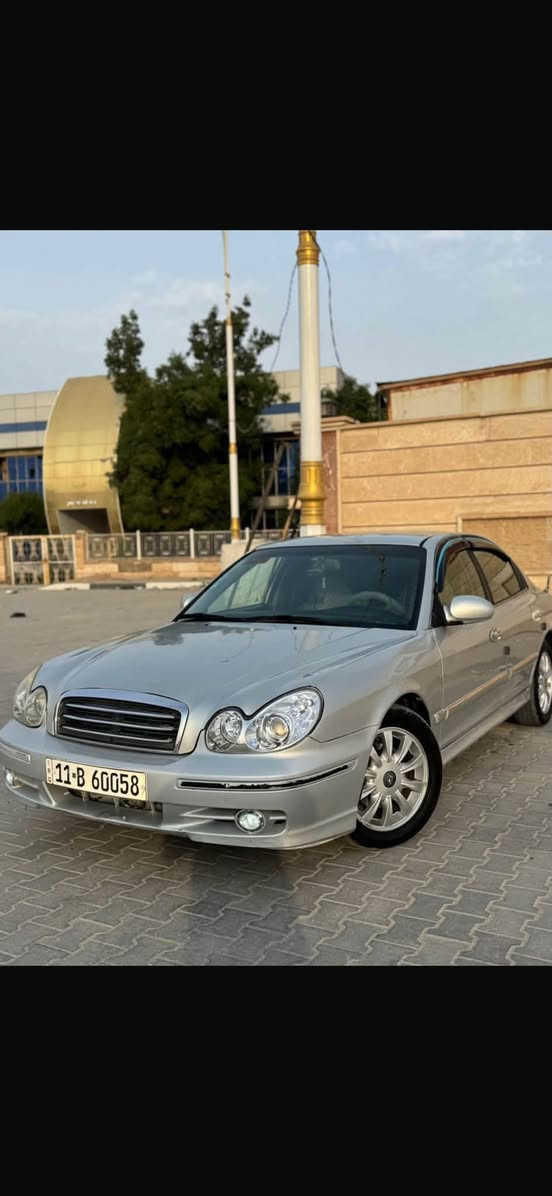 سونتا وفود 2004  
رقم بغداد بسمي مداور ثاني يوم 
مكينه 6 سلندر 2700 شرط لاتبخير لاتنقيص شرط كير شرط حداديه ستوني مسويهه 100/100
شاشه وكامره 
تخم تاير جديد سياره جاهزه من كلشي  
العنوان السماوه المركز
السعر 56 وبيً مجال  
‭***********
