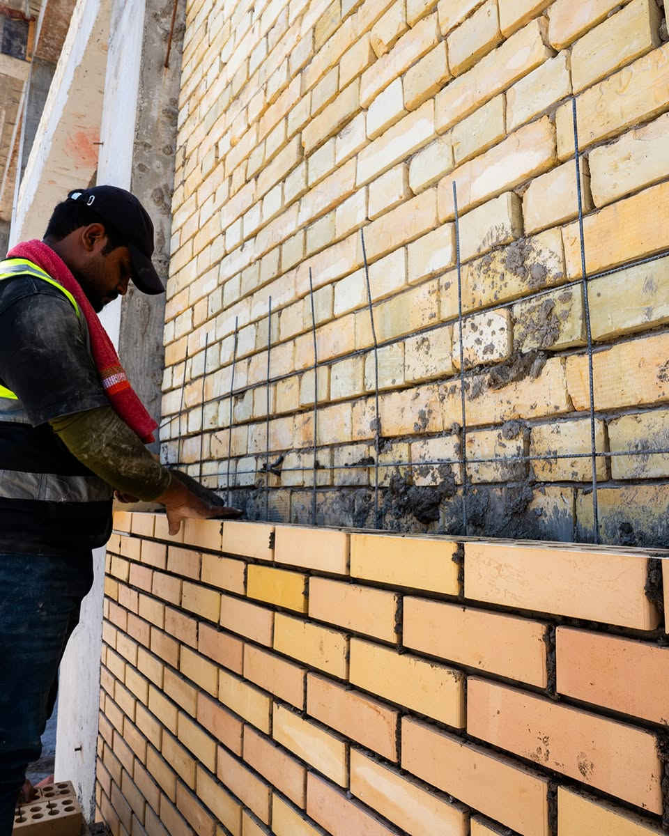 من الأساس إلى أدق التفاصيل… الجودة هي عنواننا. 🏗️✨

في مقاولات عبد القادر ياسين نؤمن أن كل مشروع ناجح يبدأ بتخطيط دقيق، تنفيذ احترافي، واهتمام حقيقي بكل تفصيلة.

نحوّل المخططات إلى واقع يُبنى بثقة، وبمعايير تضمن المتانة والجودة في كل مرحلة من مراحل العمل. 👷‍♂️🏢

مقاولات عبد القادر ياسين — نبني بثقة… ونترك أثراً يدوم.

📞 ***********
📞***********
