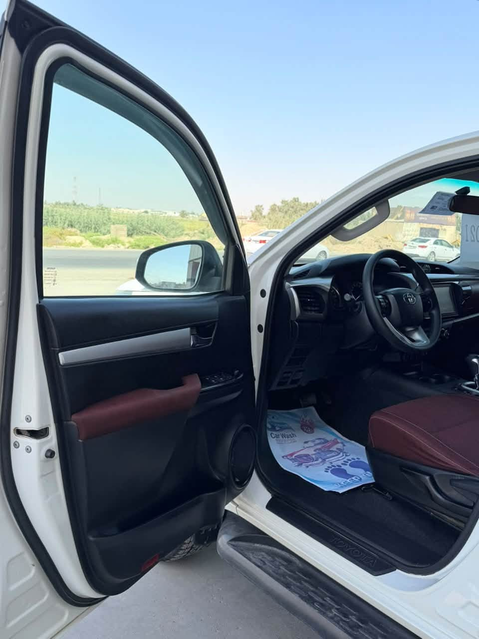 السلام عليكم
للبيع  تويوتا هايلوكس 2021 فورويل 4x4

اوتوماتيك 

سعودي باب الاول

بصمة وبصمة ابواب وياها اثنين بصمات مال شركه

تبريد قطعتين وتبريد كشنات وتدفئة كشنات

شاشه كبيره وكامره خلفيه وحساسات

مثبت سرعه

مانع انزلاق

دفلوك خلفي وامامي

وباقي المواصفات المعروفهه 

ماشيه 77  الف 

السياره جديده كلش وحلوه  

العنوان بغداد تقاطع النهروان

***********

