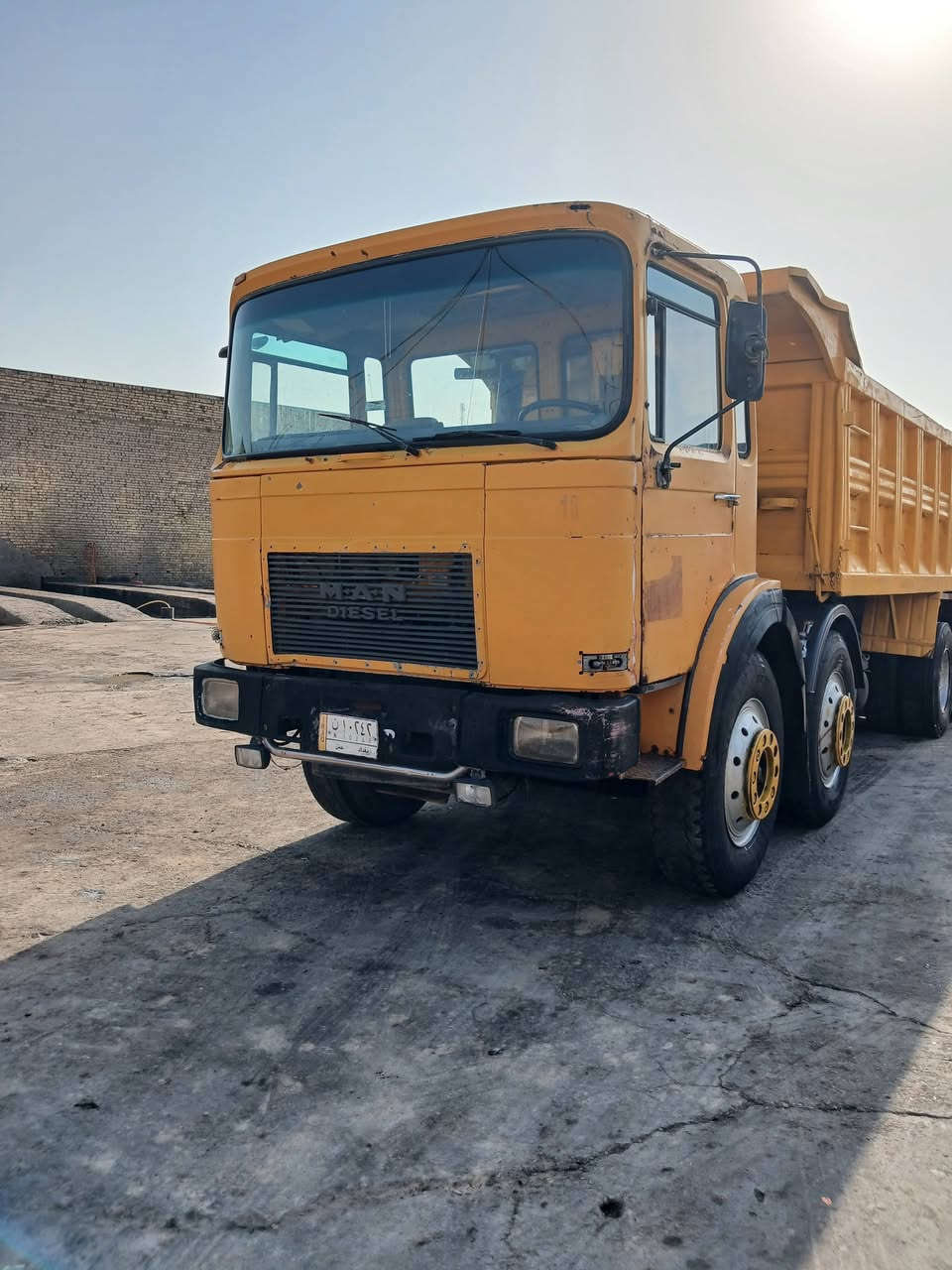 مال للبيع موديل 82 اقرب بلادي شاص عالي مجموعه جيش رقم بغداد 28 مجدده***********
