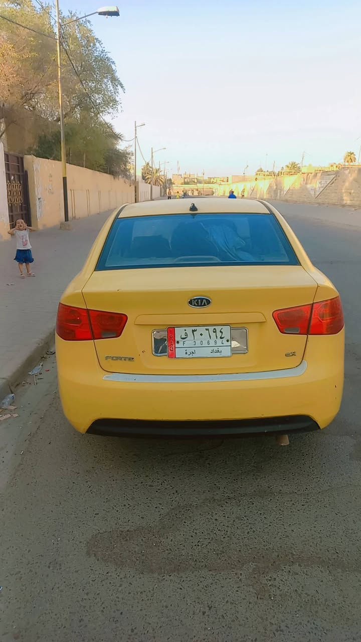 كيا سيراتو مديل ٢٠١٠
مكينة وكير خير من الله سياره بسمي

السعر ٧٠ ورقة
***********
