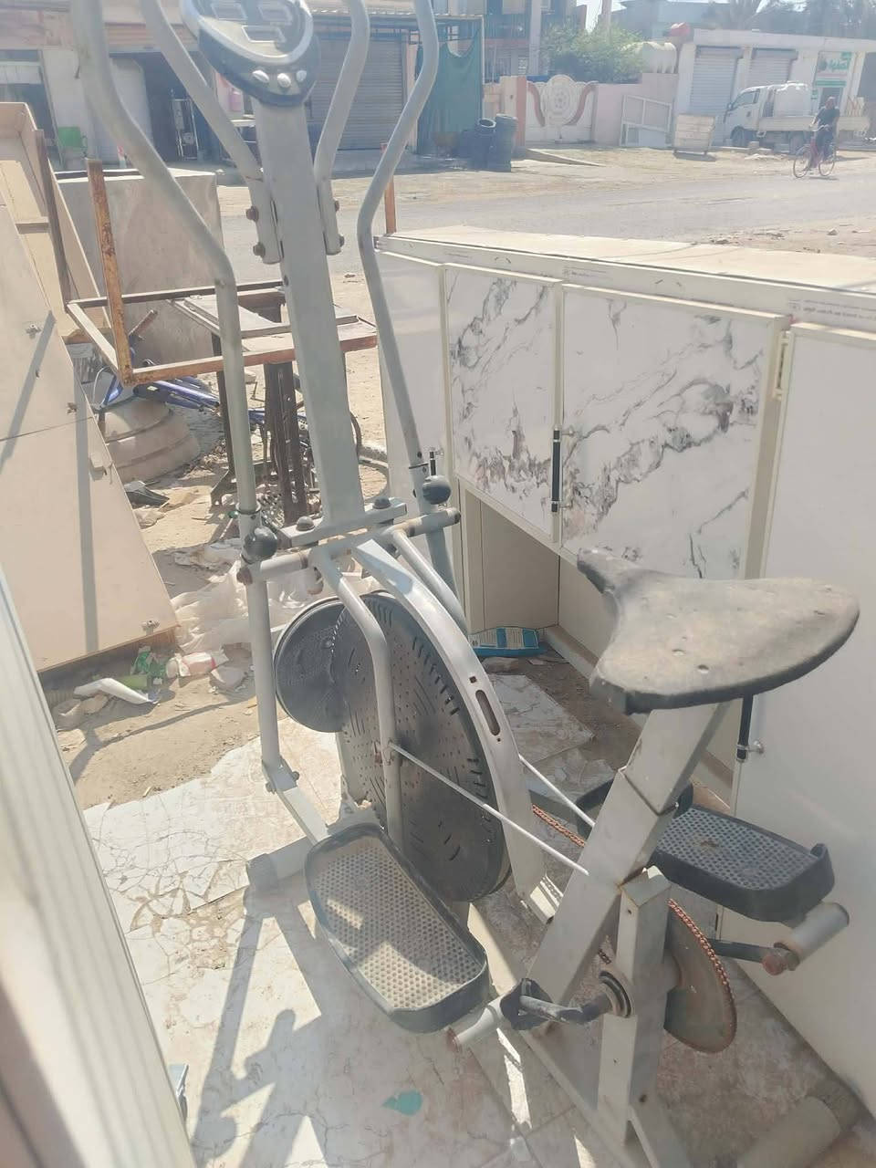 للبيع 
ديالى
العنوان باب الدرب قرب مطعم ريزو
