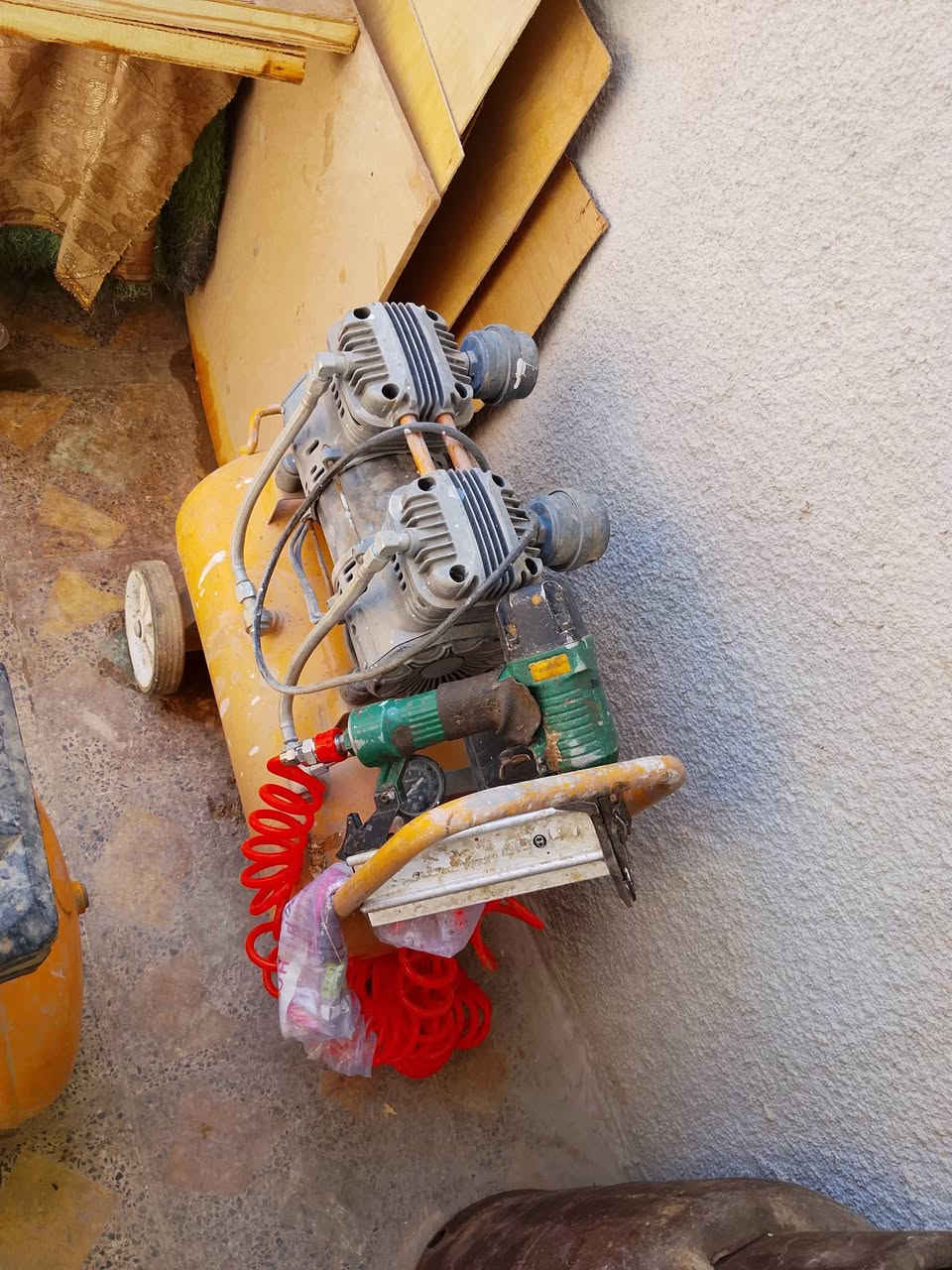 للبيع العنوان ابو صخير  ناحية الحيره   ***********
