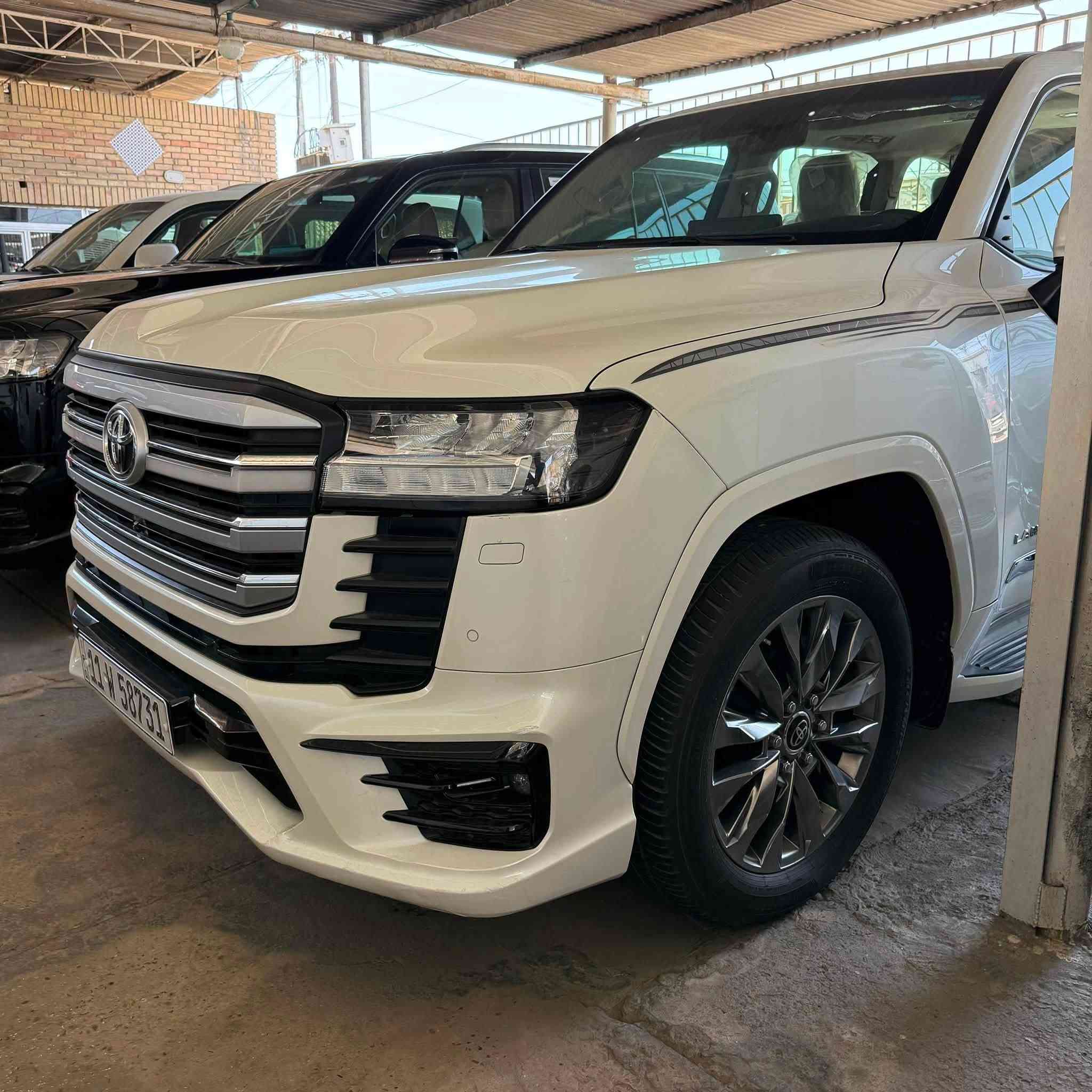 السلام عليكم 
لاندكروز GXR Limited
موديل 2023
ماشيه 30 الف 
لمتدد اصلي شركه ساز 
كفاله عامه السياره 
رقم بغداد تحويل مباشر

معرض النورين
العنوان : بغداد معارض النهضه الفرع الاول المعرض الاول 
***********
