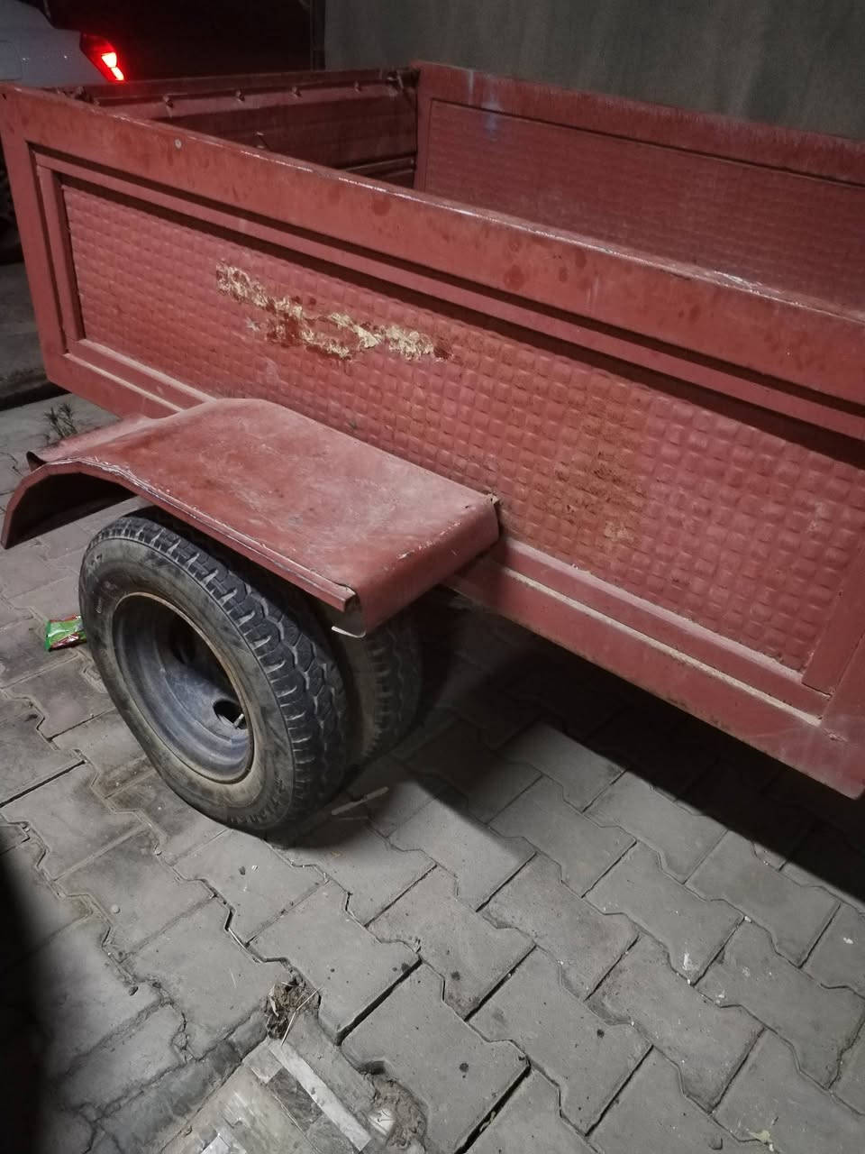 لبيع  تفصال شغل درجة أولى  إطارات  تبقى هيجي او تتخرج بحدود متر  عن وضع طبيعي يعني انسى طسة مكان كركوك  ٣٥٠ دولار بيها مجال بسيط  للتواصل مع صاحبه ***********  اني فقط مكلف بل نشر اتصل على صاحب الرقم @
