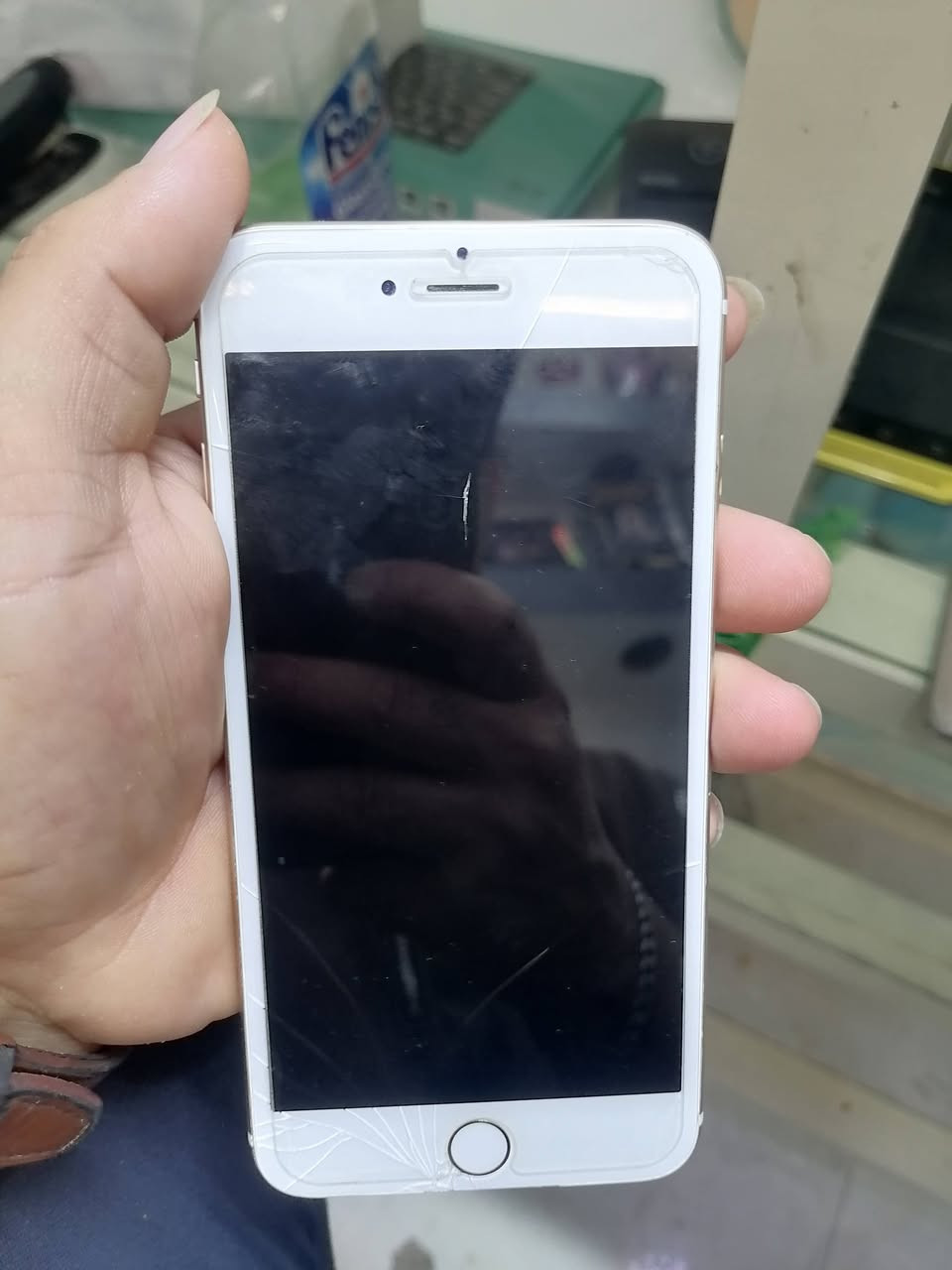 للبيع يردن شاشات
***********
