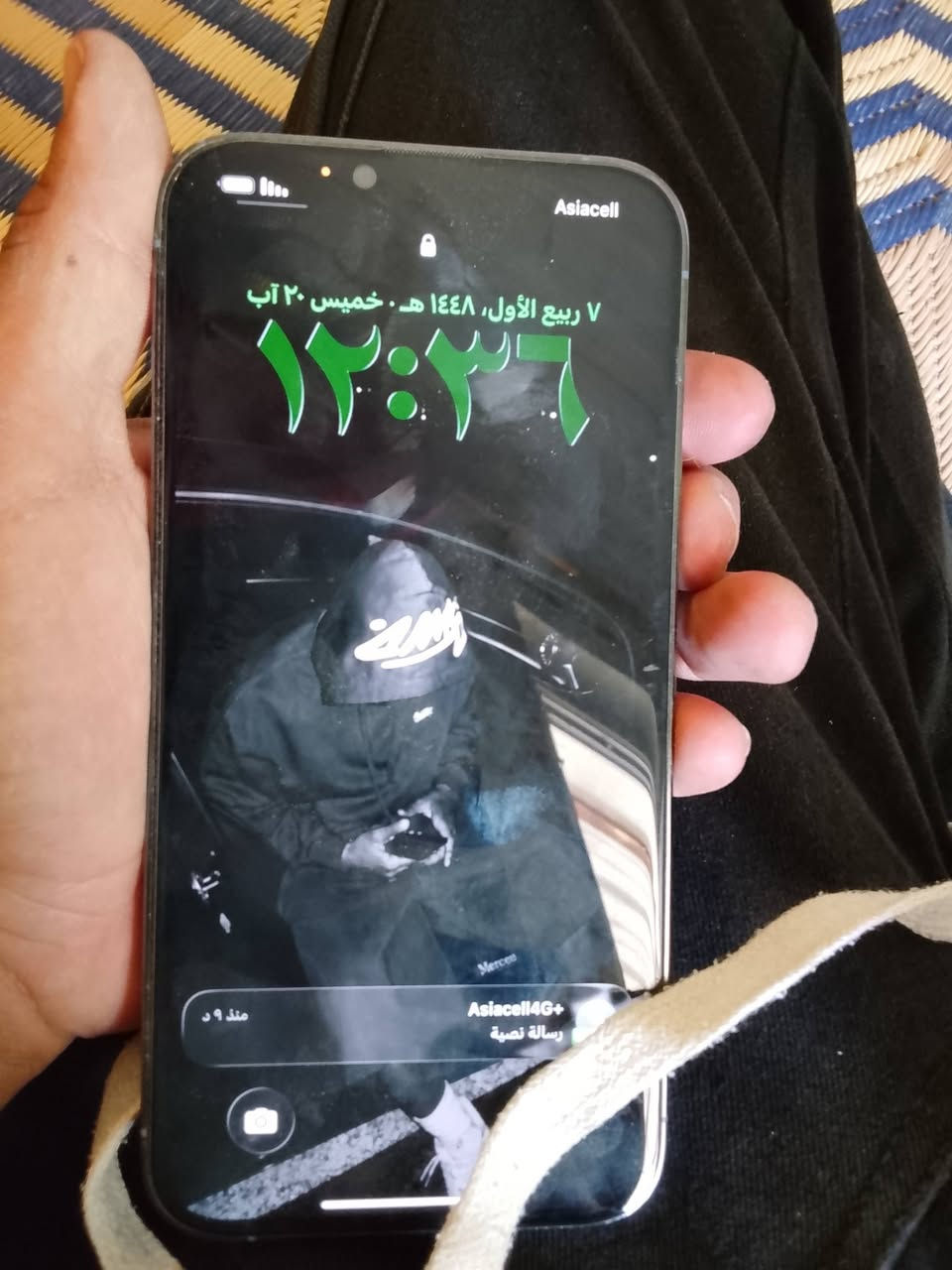 13برو ماكس مكفوله *********** السعر 750 وبي مجال
