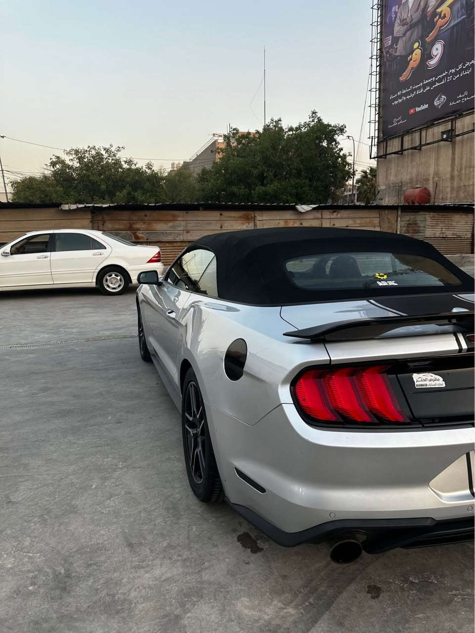 سلام عليكم موستنج ايكو بوست بريميوم مديل 2019 ماشي66الف مايل حادثها قطعة وحدة فقط فول مواصفات كشنات جلد تدفئة وتبريد شاشه كبيرة وحزام كهربائي و3 وضعيات ستيرن و5وضعيات قيادة واضائة داخليه متغيرة7 الوان واضائة ترحيبية مع شعار الموستنج وايضاً عليها اضافات مثل عطاس تيربو وسبويلر واكزوز رايدها 155ورقة وبيها مجال بسيط للتواصل على هذا الرقم فقط *********** بغداد, العراق
