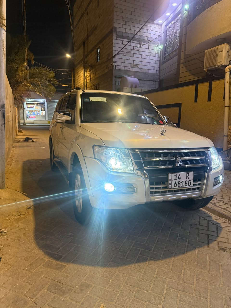 باجيرو • ٢٠١٤ • ٦ سلندر