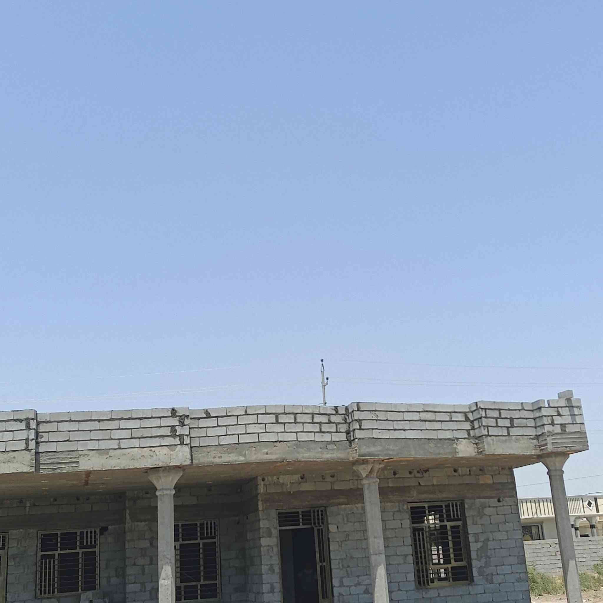 سلام عليكم خلفه بناء بلوك فرمستون طابوك شغل درجة ولى تواص وتساب لاتصال ***********
