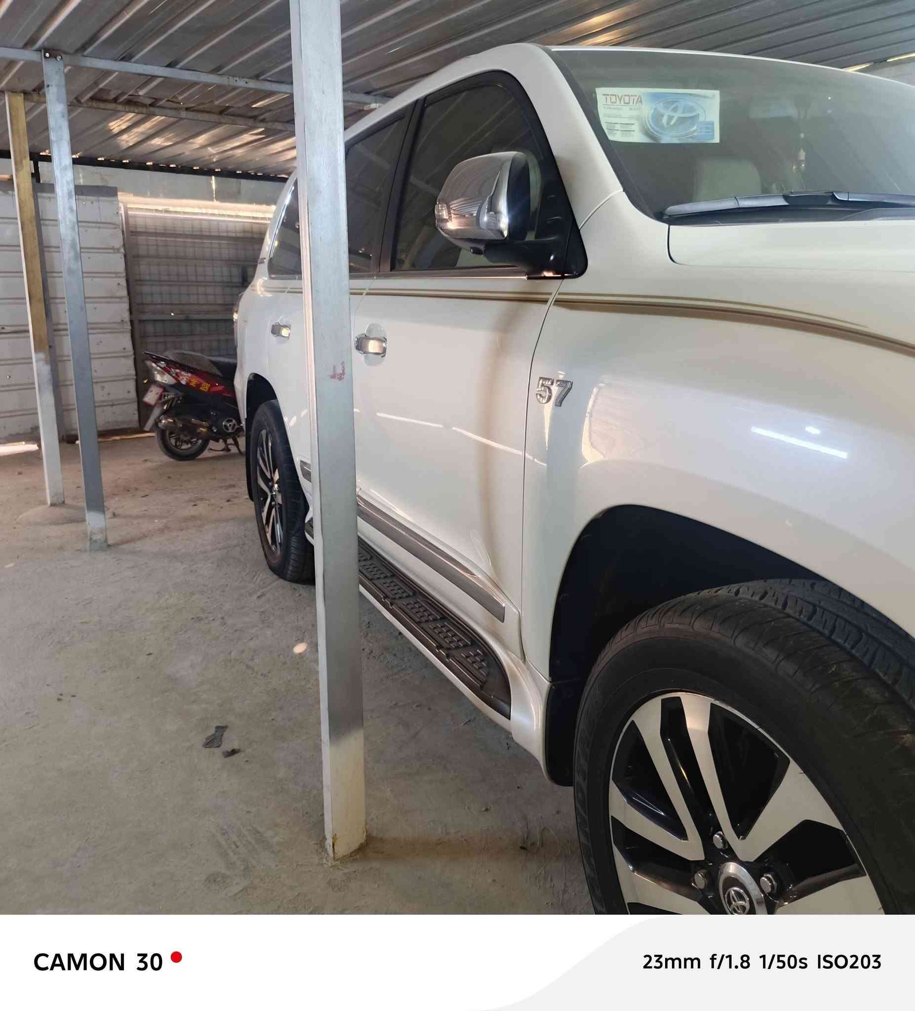 لاندكروز VXR • ٢٠١٣ • رقم اربيل