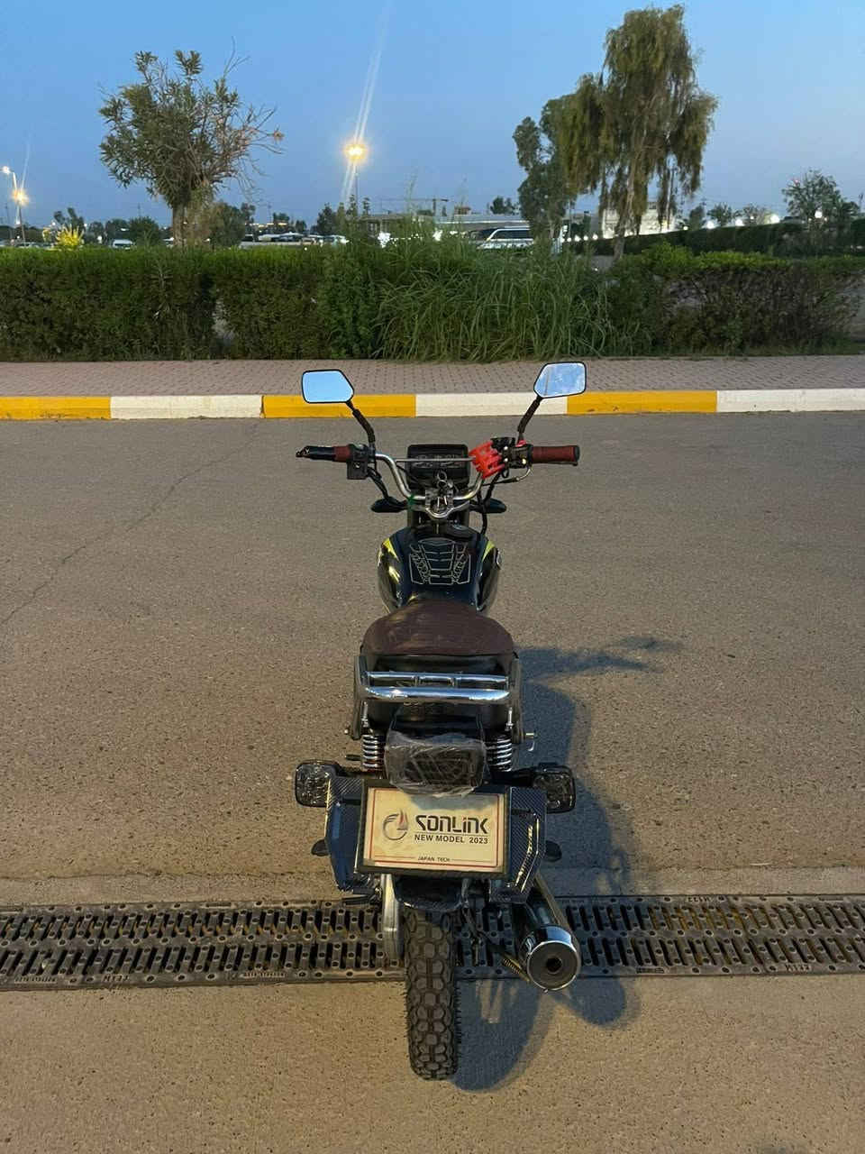 سلام عليكم للبيع ماطور سونيك  محرك 150cc موديل 2024 ماناقصو ربع سعر 650 وبي مجال عنوان اربيل رقم واتساب ***********
